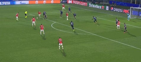 欧冠官方正版下载-【早报】CR7！欧冠滴神！