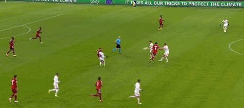 欧冠官方正版下载-【早报】CR7！欧冠滴神！