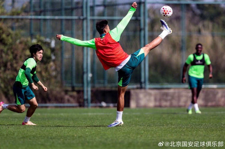 欧冠官方正版下载-冬训进行时💪🏼💪🏼💪🏼