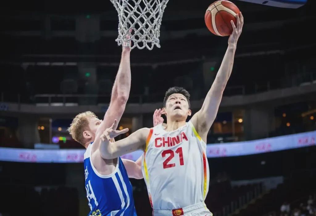 欧冠官方正版下载-顶住了！又是惊险逆转！中国男篮赢了